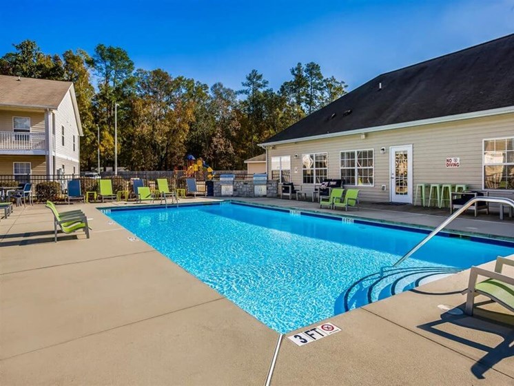 swimming pool at The Park apartments